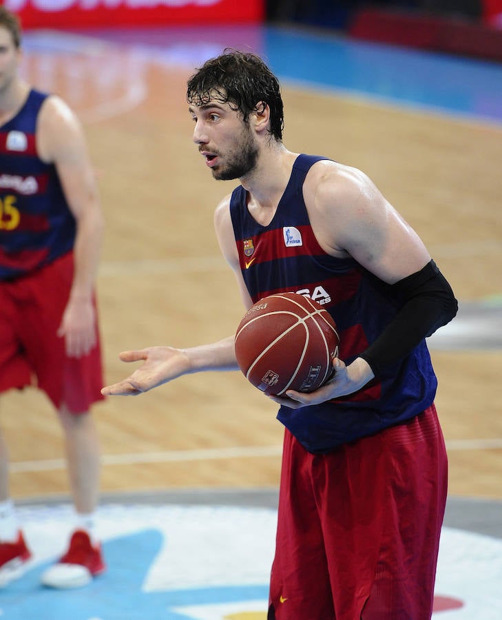 Fotos de la semifinal de Copa del Rey disputado entre el Barcelona y el Valencia Basket