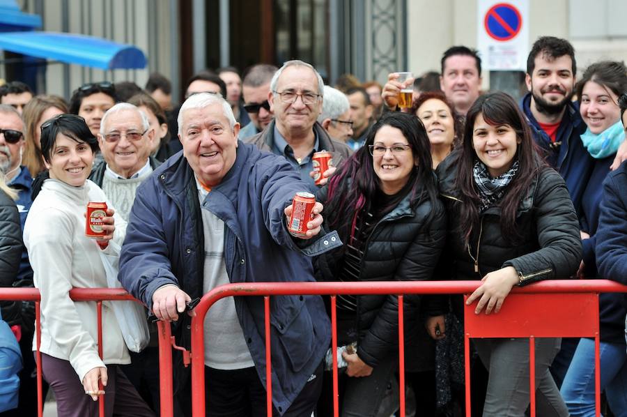 Fotos de Fallas del 28 de febrero, diseñada por un aficionado