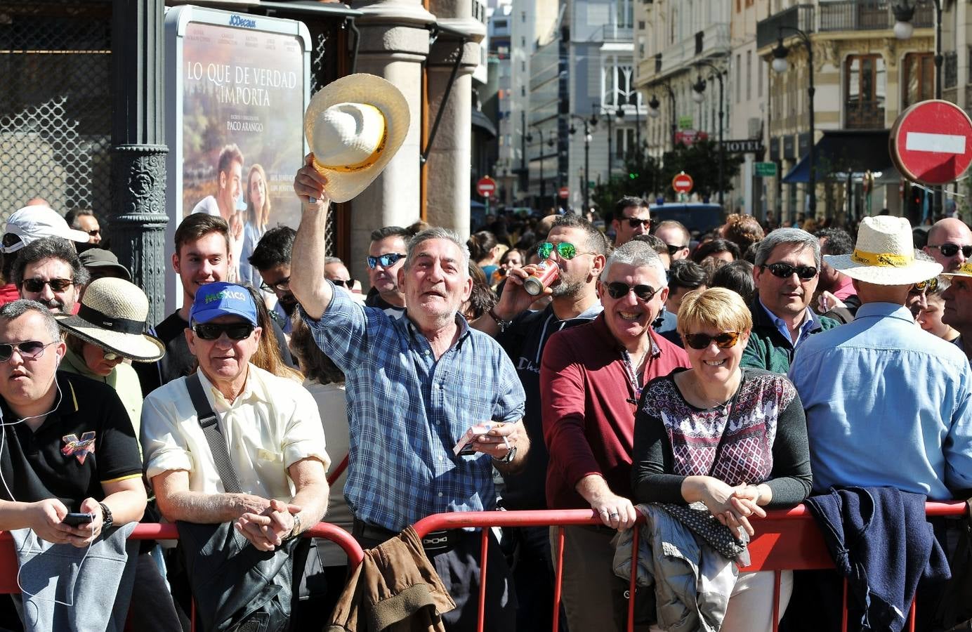 Fallas 2017 | Búscate en la mascletà del 1 de marzo