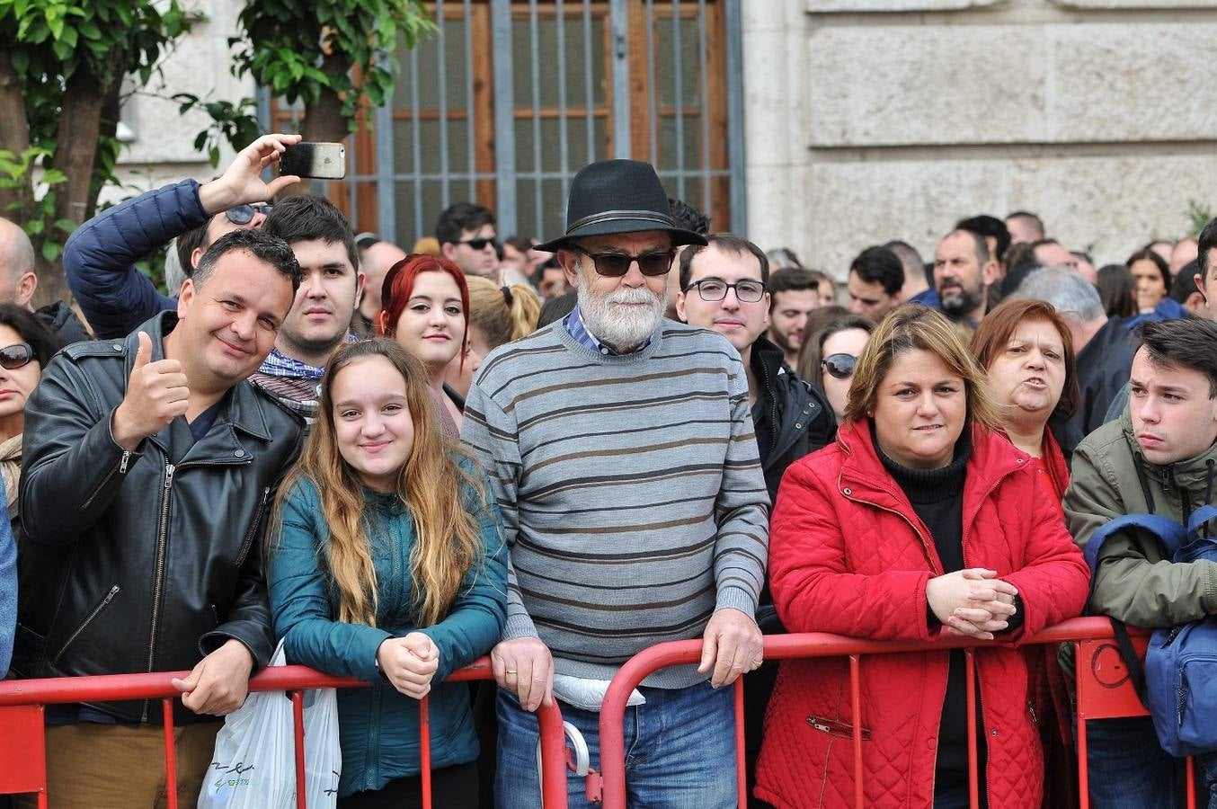 Búscate en las fotos de la tercera mascletà de las Fallas 2017, del 3 de marzo