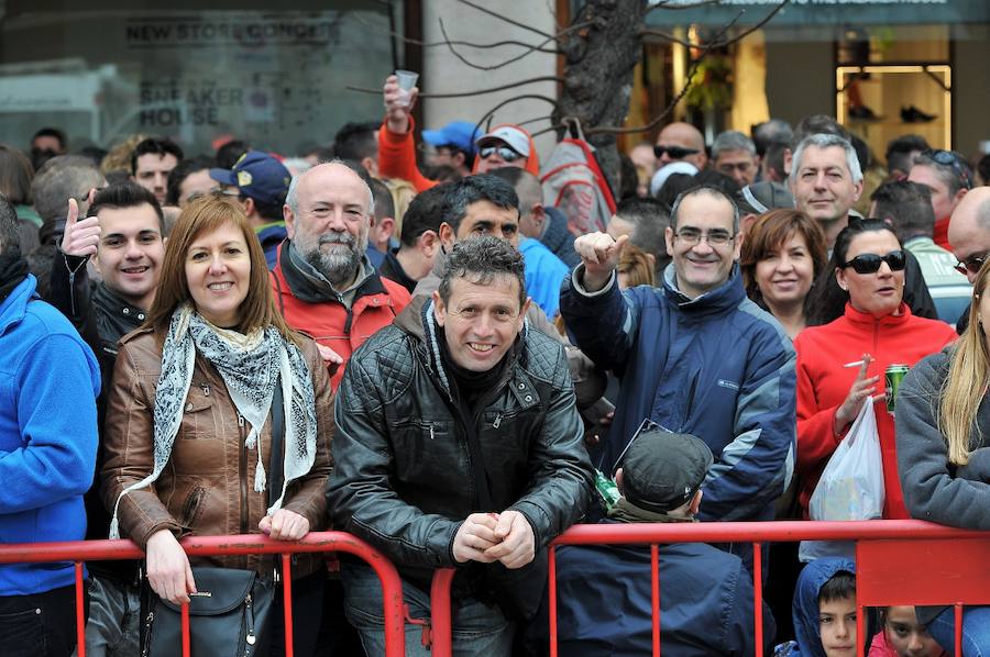 Fotos de la mascletà del 4 de marzo de 2017 a cargo de Pirotecnia Alpujarreña