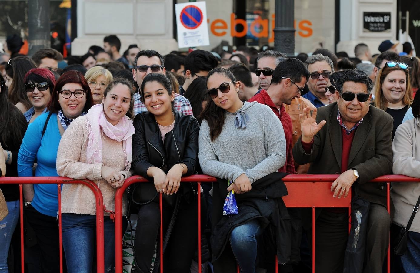 Fallas 2017 | Búscate en la mascletà del 6 de marzo