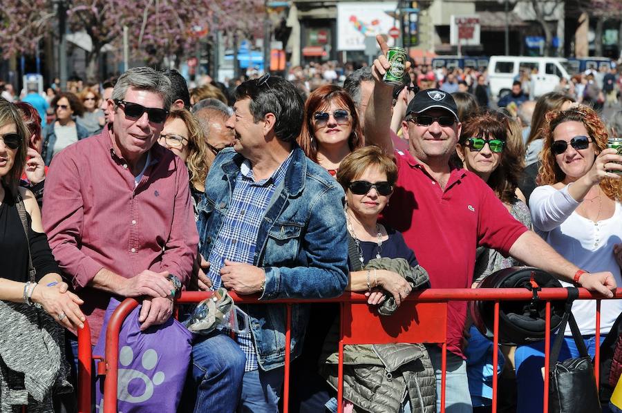 Fallas 2017 | Búscate en la mascletà del 8 de marzo de 2017