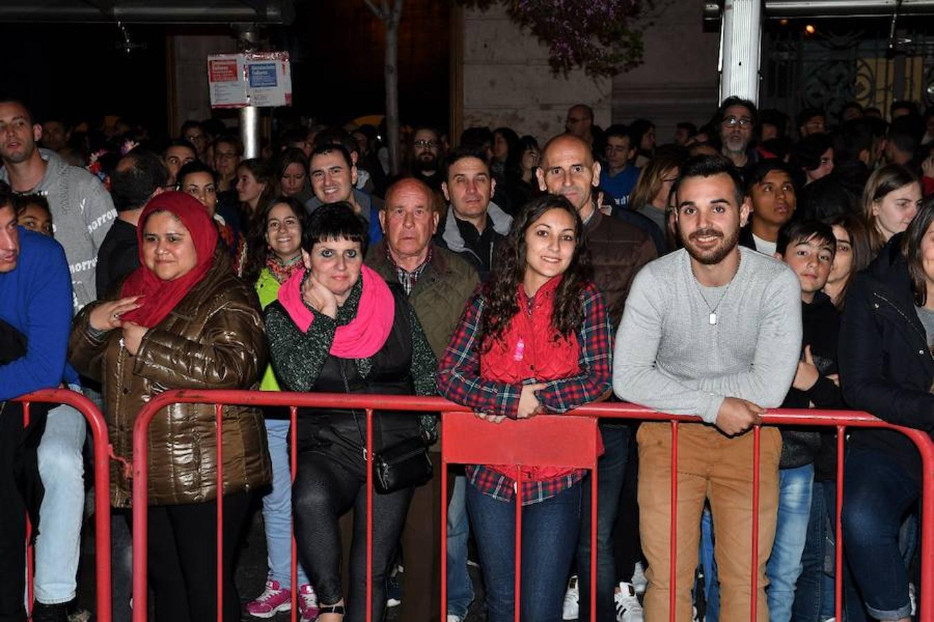 Fotos de la mascletà nocturna del sábado 11 de marzo. Fallas 2017