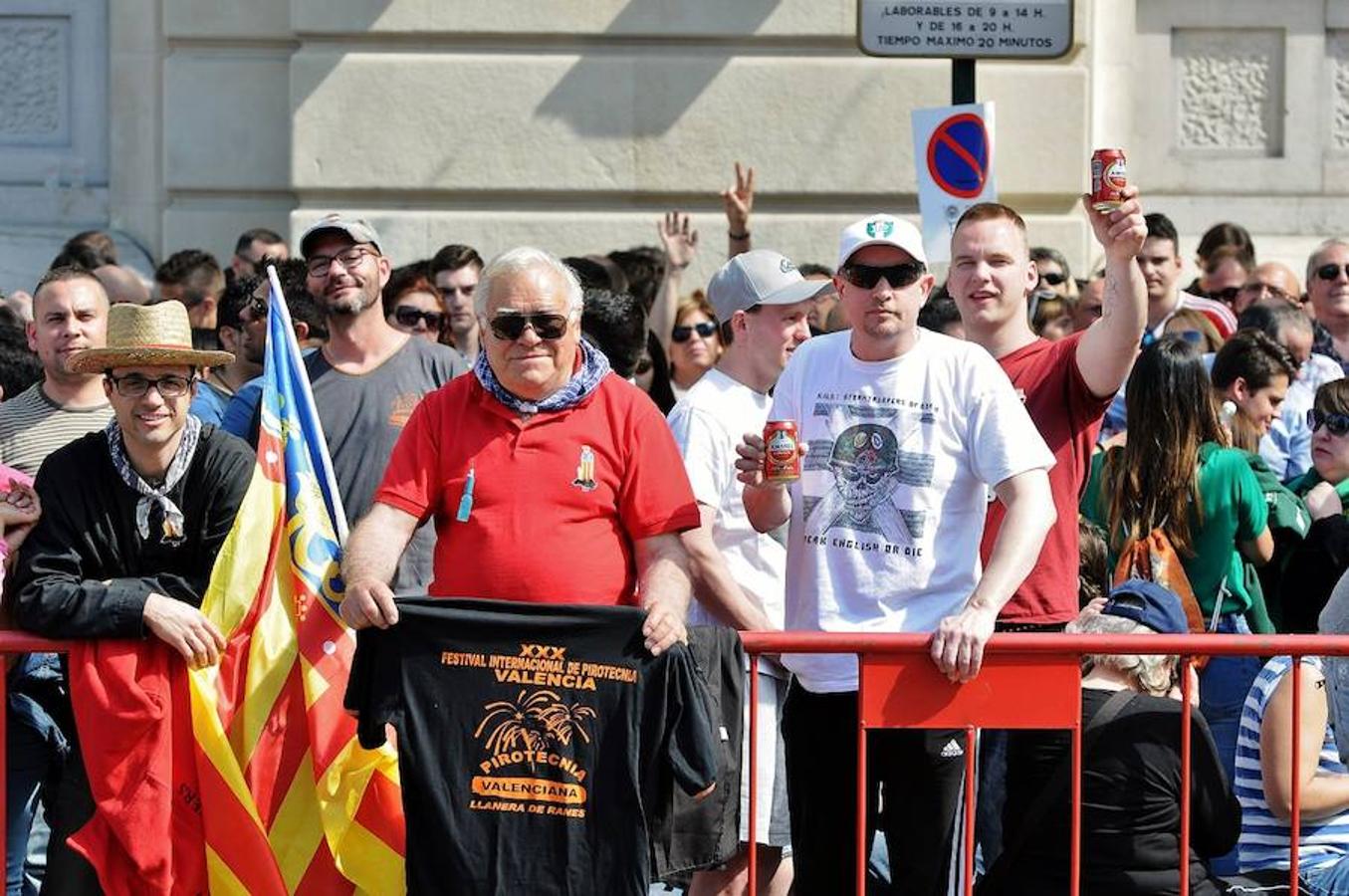 Fotos de la mascletà del domingo 12 de marzo de Pirotecnia Valenciana