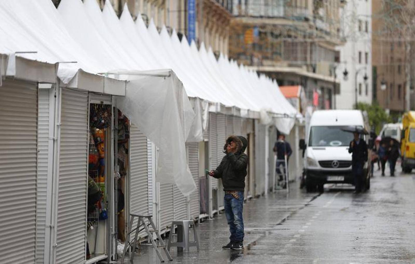 Fotos de los daños de la lluvia y el temporal en las Fallas de Valencia 2017