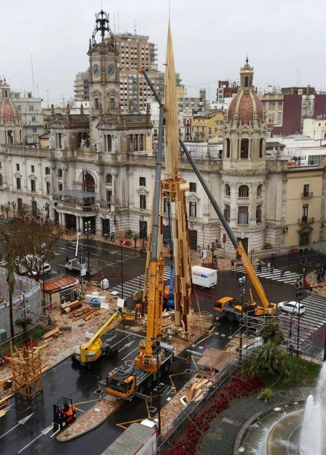 Fotos de los daños de la lluvia y el temporal en las Fallas de Valencia 2017