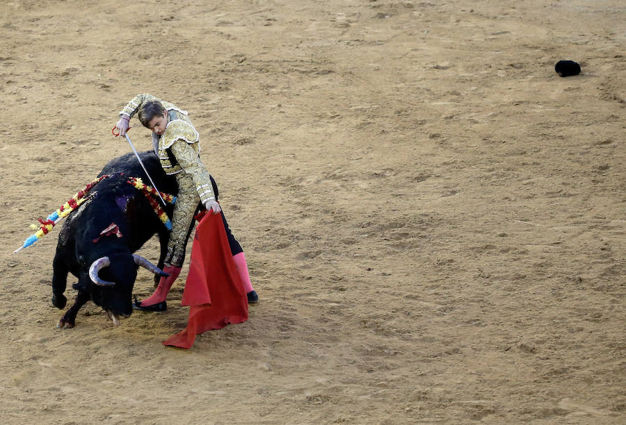 Fotos de la segunda novillada de la Feria de Fallas 2017