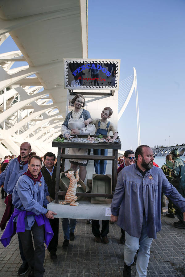 Fotos del ninot indultat 2017, falla Almirante Cadarso - Conde Altea