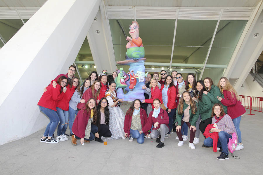 Fotos de la recogida de ninots de la Exposición del Ninot 2017 (II)