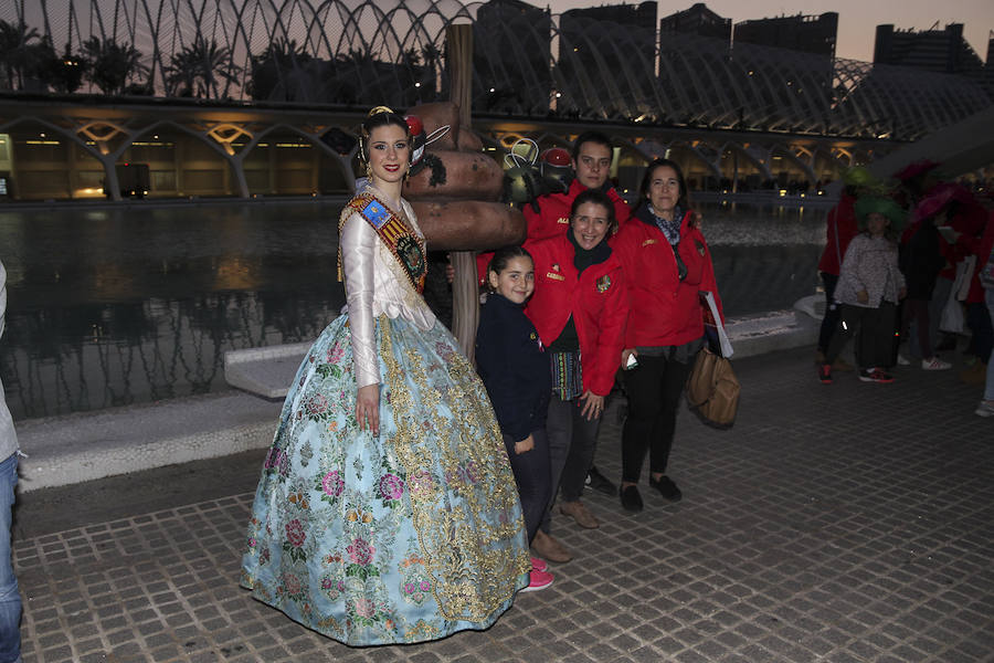 Fotos de la recogida de ninots de la Exposición del Ninot 2017 (II)