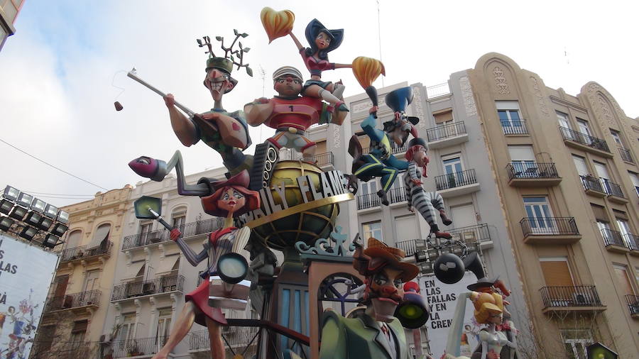 Falla Reino de Valencia