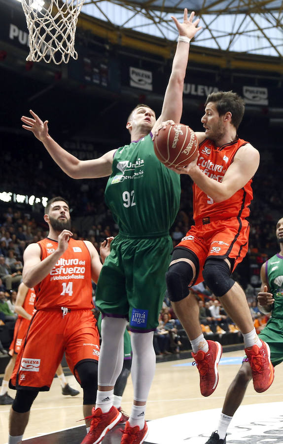 El Valencia Basket-Unicaja de Málaga, en imágenes