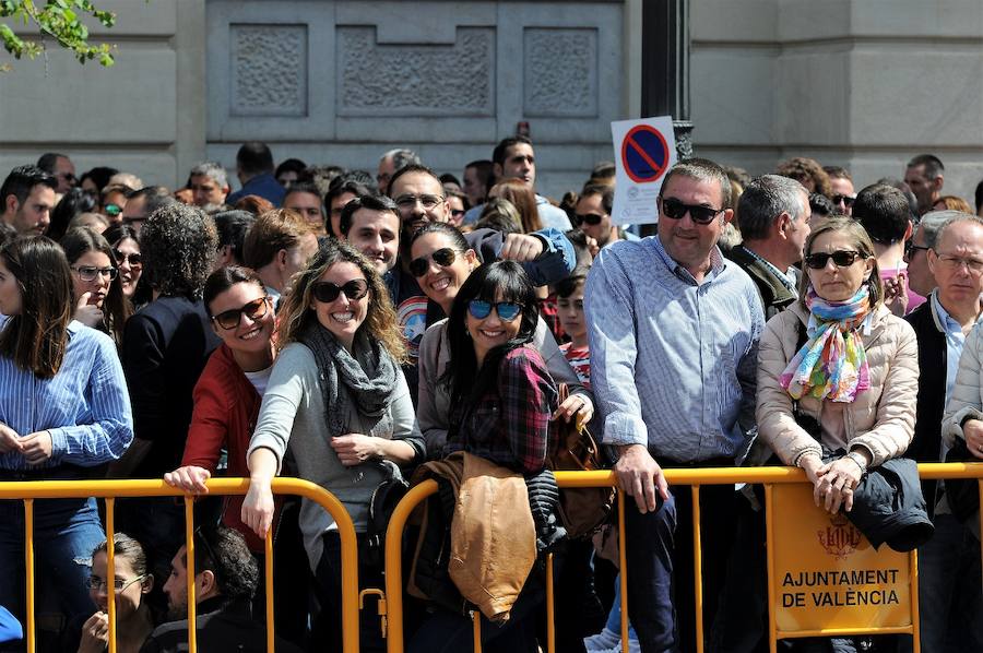 Búscate en la maslcetà del 26 de marzo en Valencia