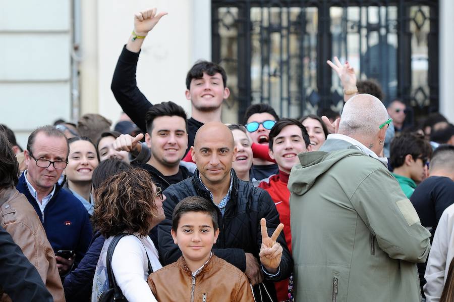 Búscate en la maslcetà del 26 de marzo en Valencia