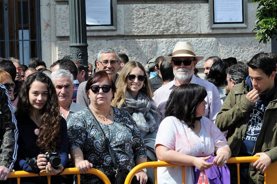 Búscate en la maslcetà del 26 de marzo en Valencia