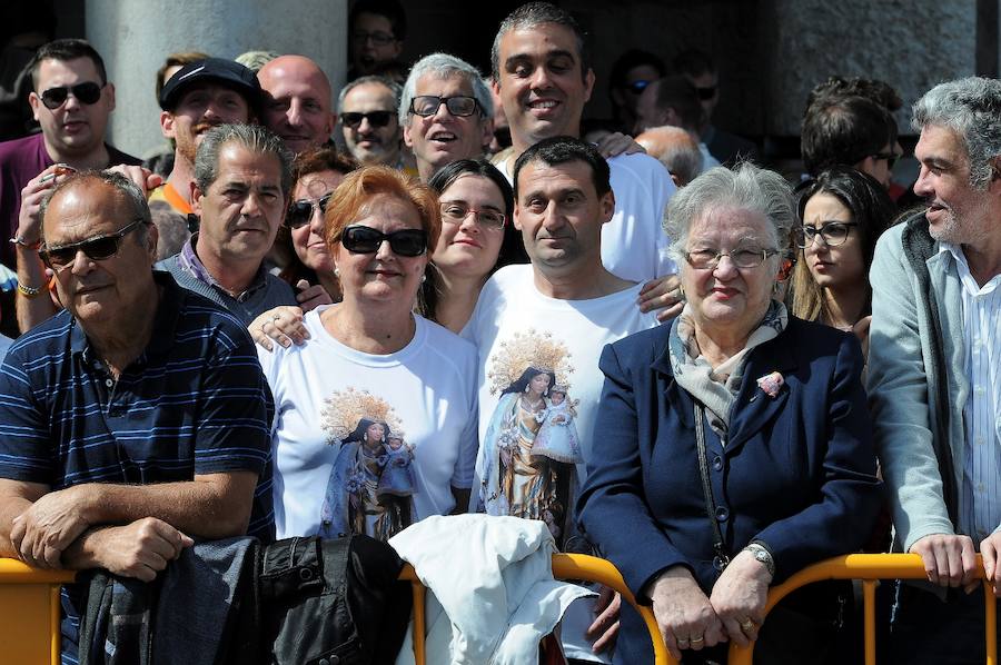 Búscate en la maslcetà del 26 de marzo en Valencia