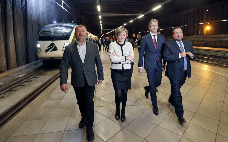 El ministro Íñigo de la Serna visita las infraestructuras del Corredor Mediterráneo entre Valencia y Castellón