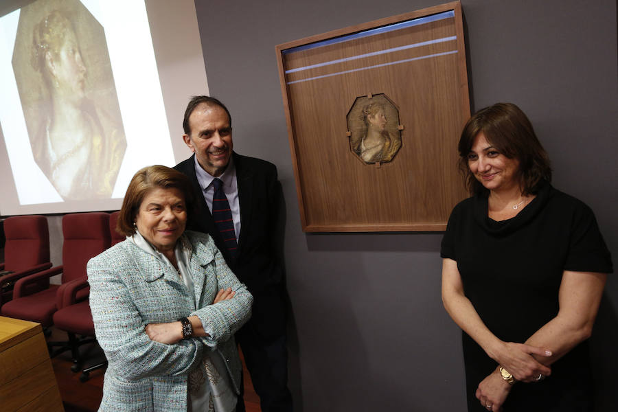 Fotos de la presentación de una pintura de Velázquez en el museo San Pío V