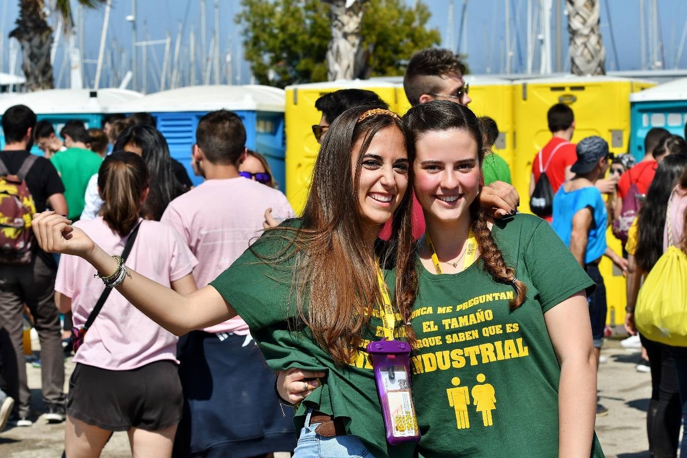 Fotos de las paellas universitarias en Valencia