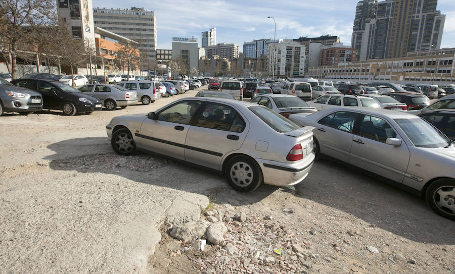 Fotos del parking de Hospital Arnau de Vilanova de Valencia