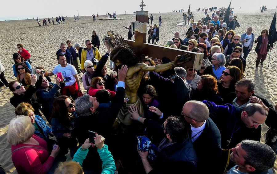 Fotos del Viernes Santo en la Semana Santa Marinera de Valencia