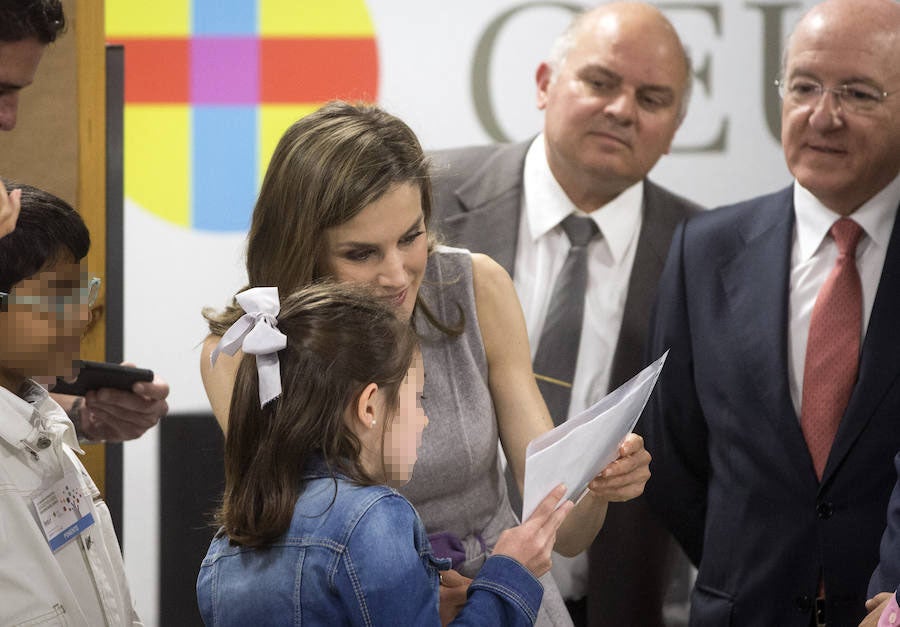 Fotos de Letizia Ortiz en el CEU-Cardenal Herrera