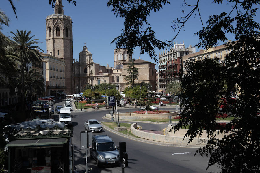 Fotos de la Plaza de la Reina