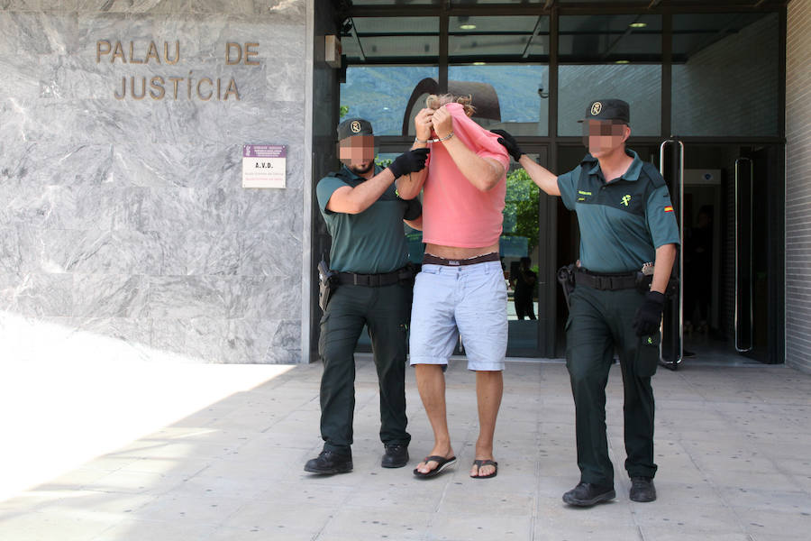 Fotos del propietario de los perros que mataron a un hombre en Beniarbeig