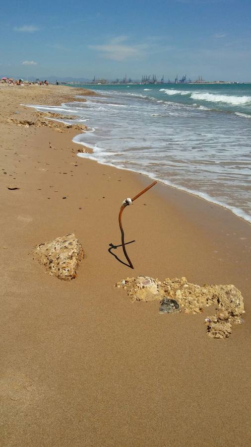 Fotos de la reconstrucción de la playa en la Casbah, El Saler