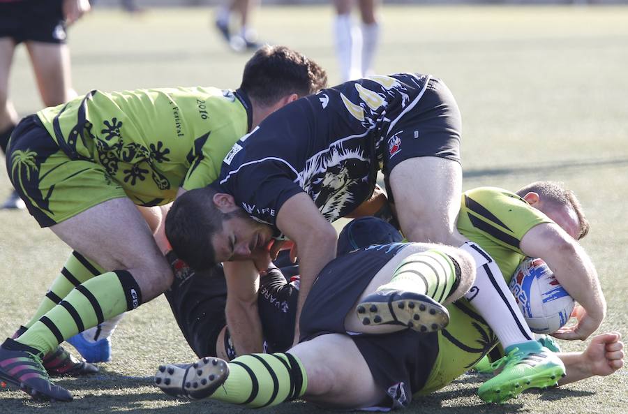 Fotos del Valencia Rugby Festival en el Polideportivo Quatre Carreres