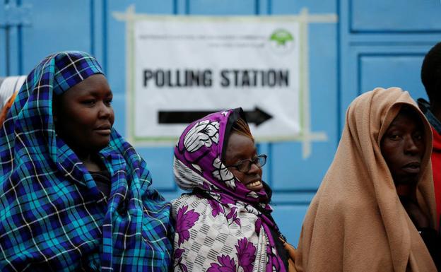 Un grupo de mujeres durante la elecciones presidenciales en Kenia.