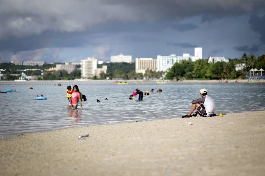 Fotos de la playa Tumon en la isla de Guam