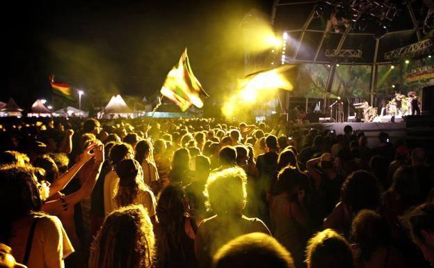 Un joven de 22 años que asistía al Rototom fallece en una playa de Benicàssim