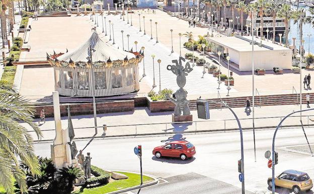 Tres jóvenes heridos por arma blanca en la zona de ocio del puerto de Alicante