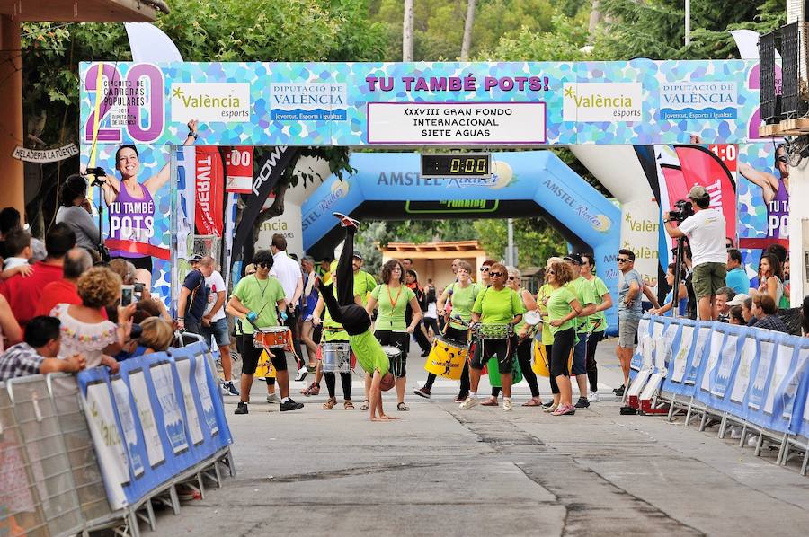 Fotos del Gran Fondo Internacional de Siete Aguas 2017