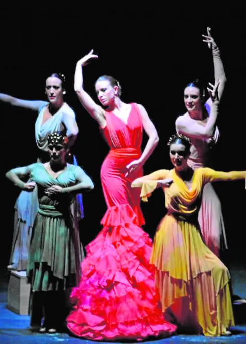 Las componentes de Marea Danza, en 'Relieves'. 