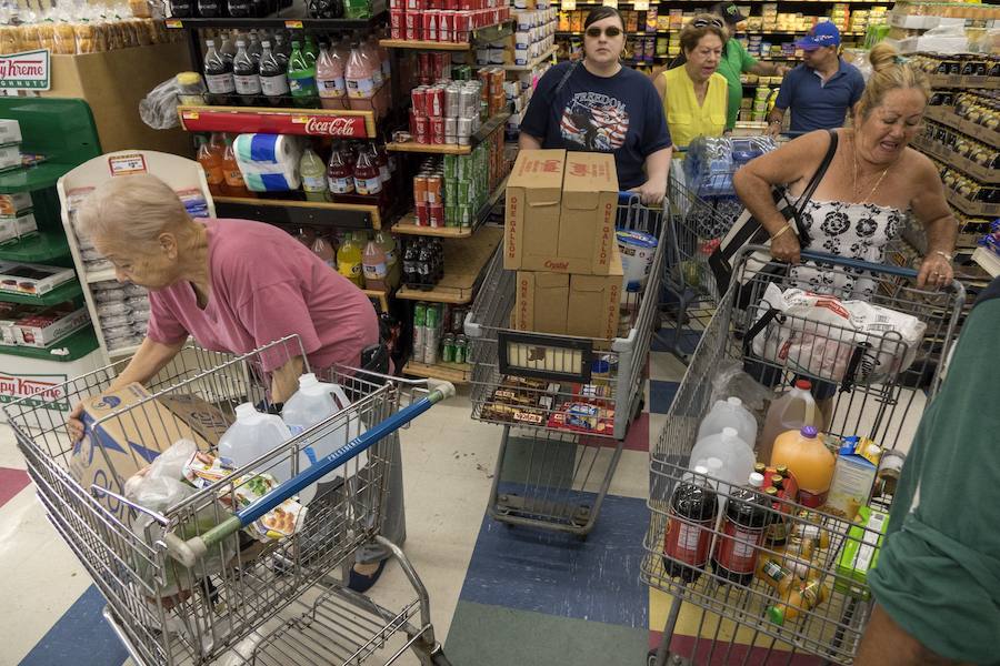 Florida se prepara para la llegada del huracán Irma.