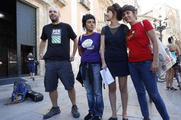 Acto de la Cup en Plaza de la Virgen. 