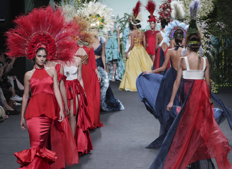 Fotos del desfile de Francis Montesinos en la Madrid Fashion Week