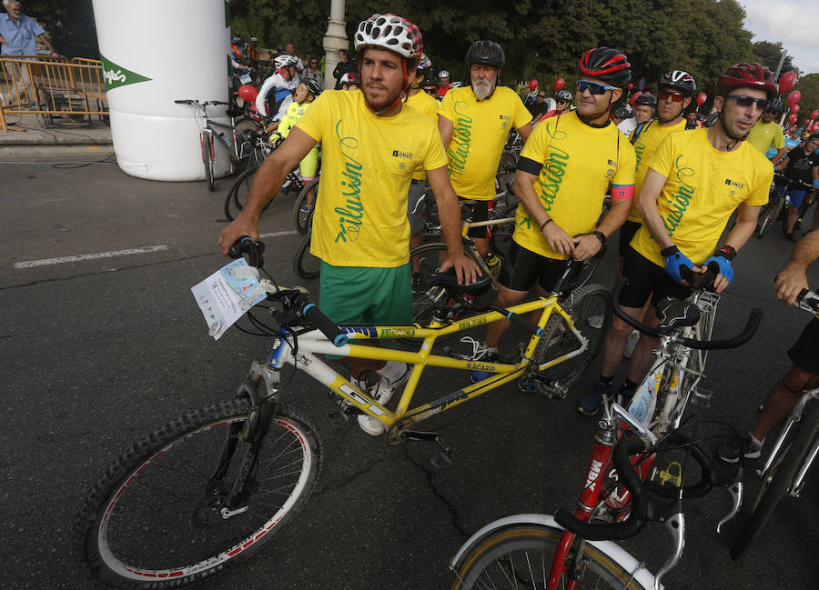 Fotos del día de la bicicleta en Valencia