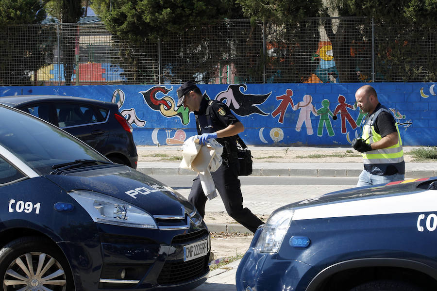 Hay tres heridos y la Policía Nacional ha detenido a cinco individuos implicados en la reyerta con armas de fuego y cuchillos