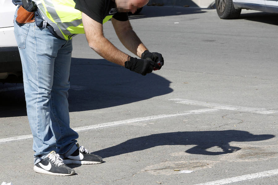 Hay tres heridos y la Policía Nacional ha detenido a cinco individuos implicados en la reyerta con armas de fuego y cuchillos