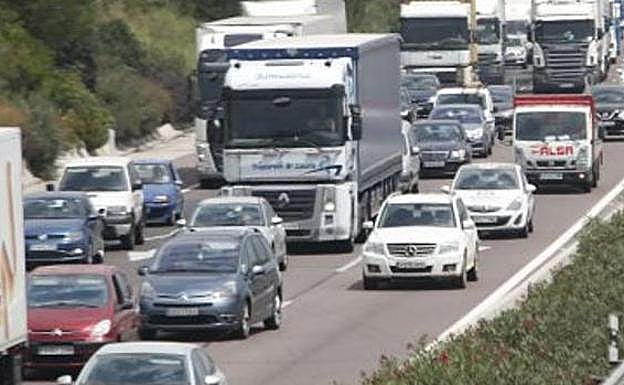 Atasco en la A-7