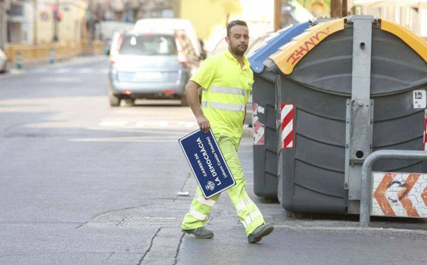 Fotos del cambio de nombre de calles en Valencia