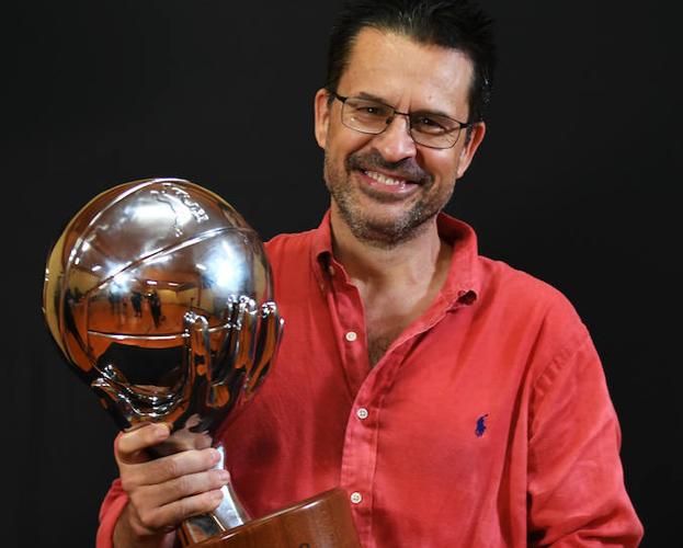 Pedro Martínez es elegido mejor entrenador de la etemporada 2016/17. 