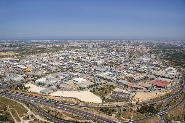 Parte de la zona industrial de Paterna. 