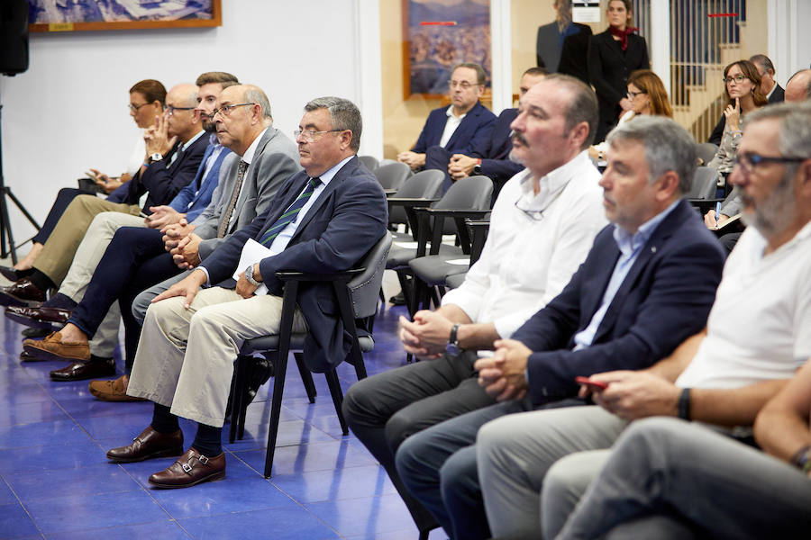 Fotos de la mesa de expertos: encuentros LP-Sabadell celebrada en Gandia