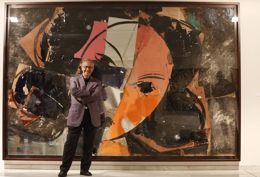 Hay artes decorativas y grabados, no simplemente arte y pintura.