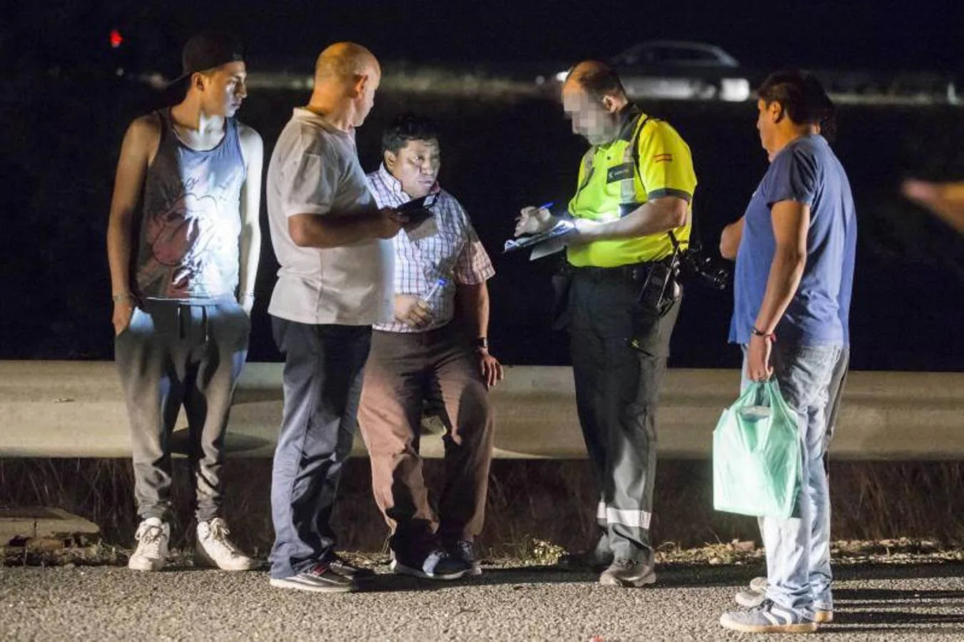 Fotos del accidente mortal en la A-7 en Murcia, donde han fallecido 5 personas